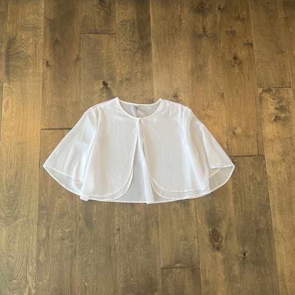 Meaveor White Sheer - Picture 1 of 1